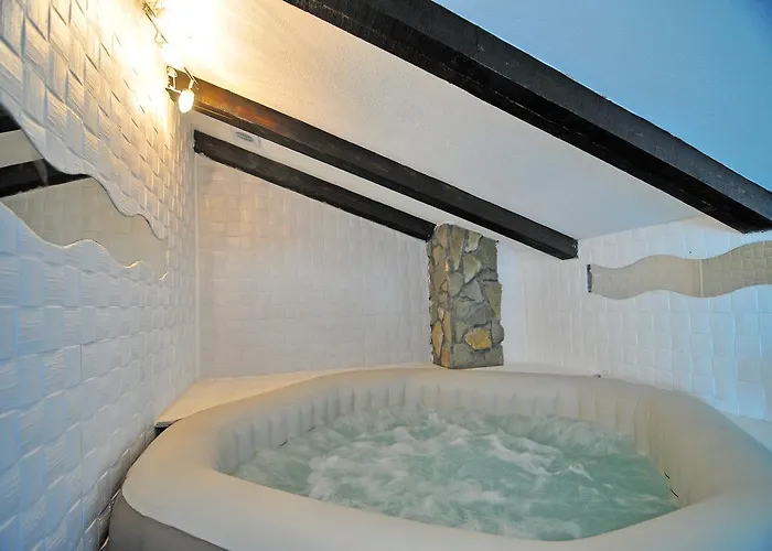 Casa Bianca Tatil Evi *